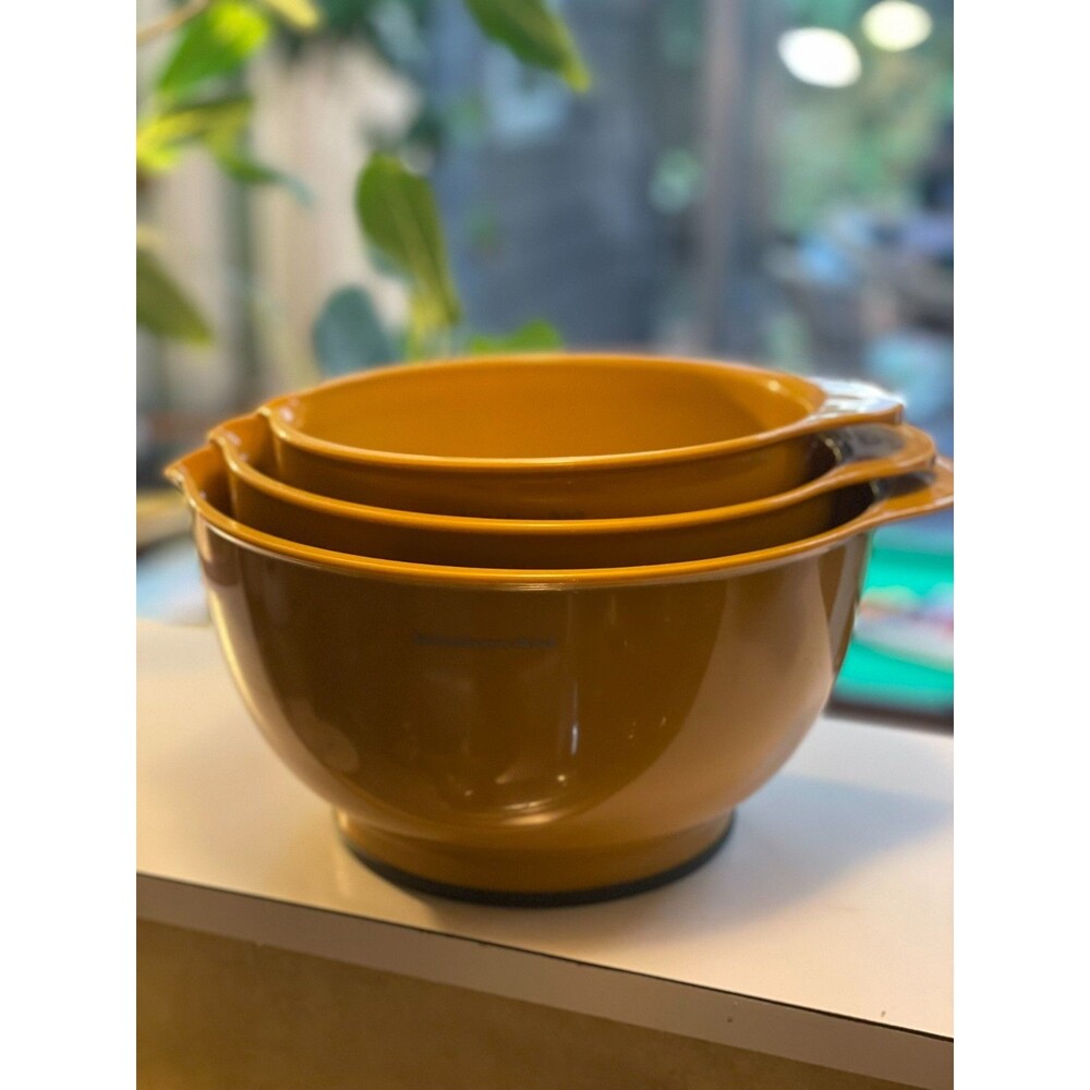 Vintage KitchenAid 3pc Nesting Mixing Bowl Set Yellow Spout Melamine Universal